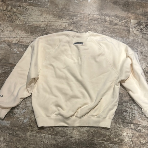 Fear of God Essentials Cream Crewneck Sweatshirt - Picture 6 of 6